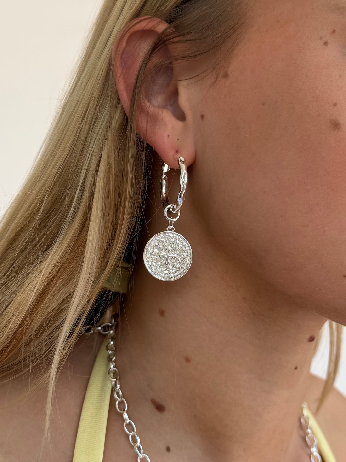 Mima Earrings in Silver