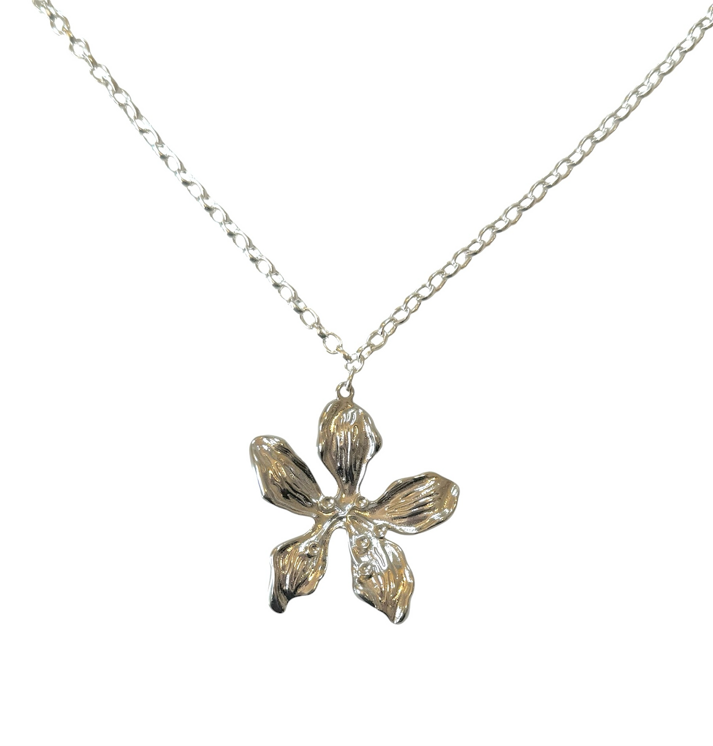 Flower Necklace In Silver