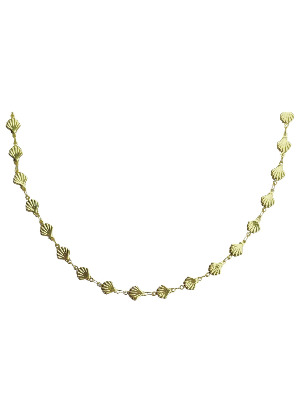 Short Shell Necklace