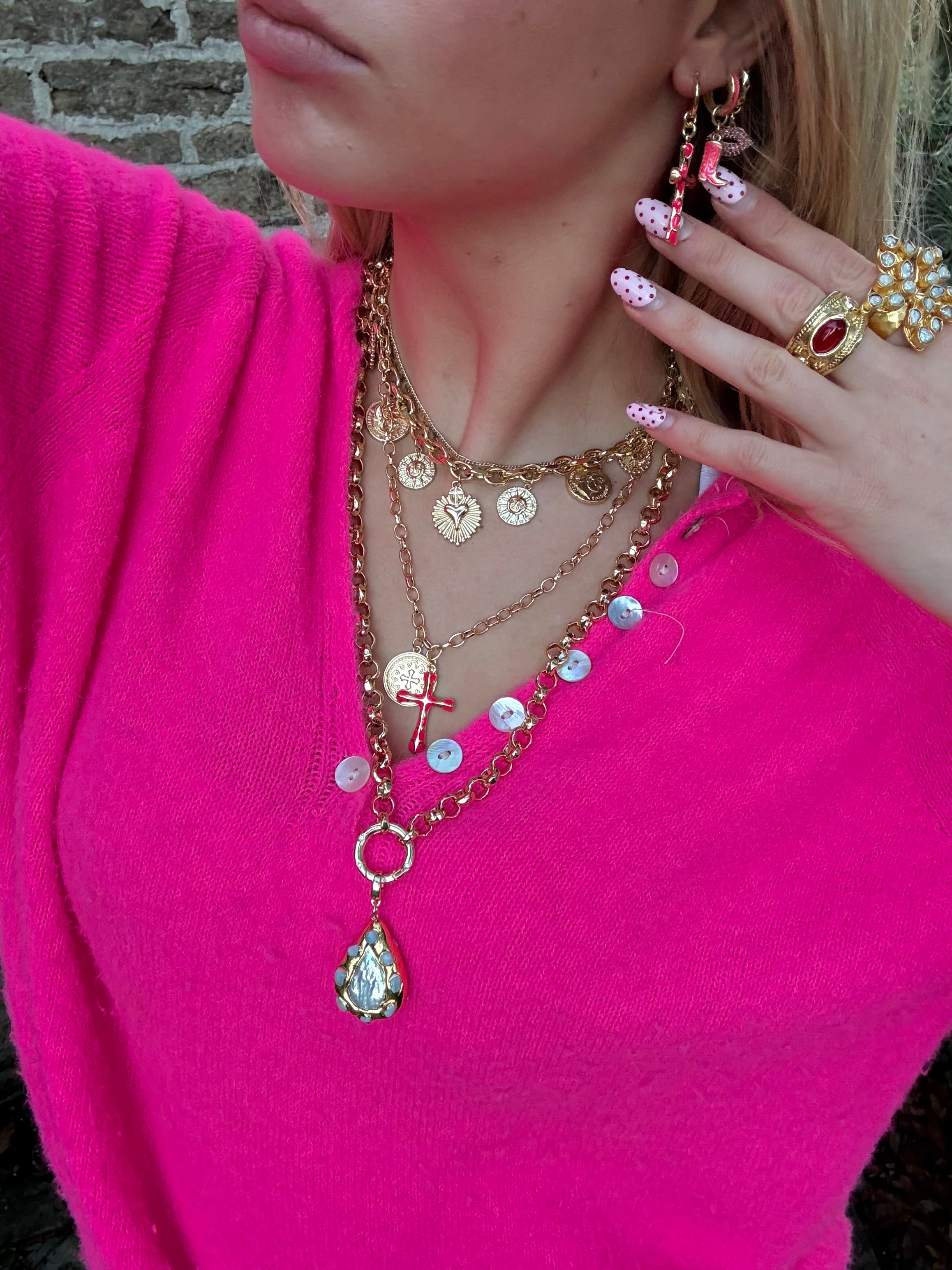 Annabelle Necklace in pink