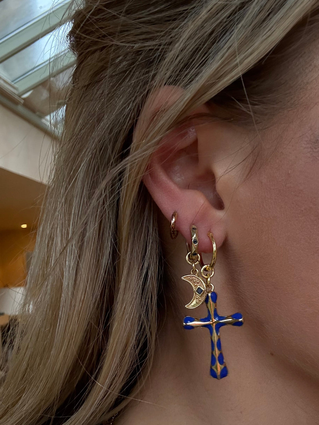 Annabelle Earrings in blue