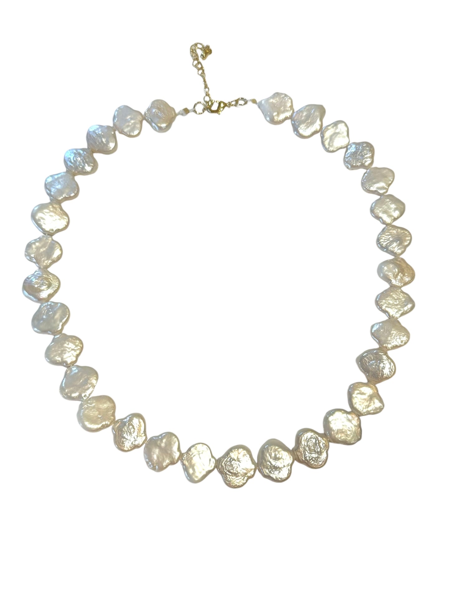 Short Pearl Necklace