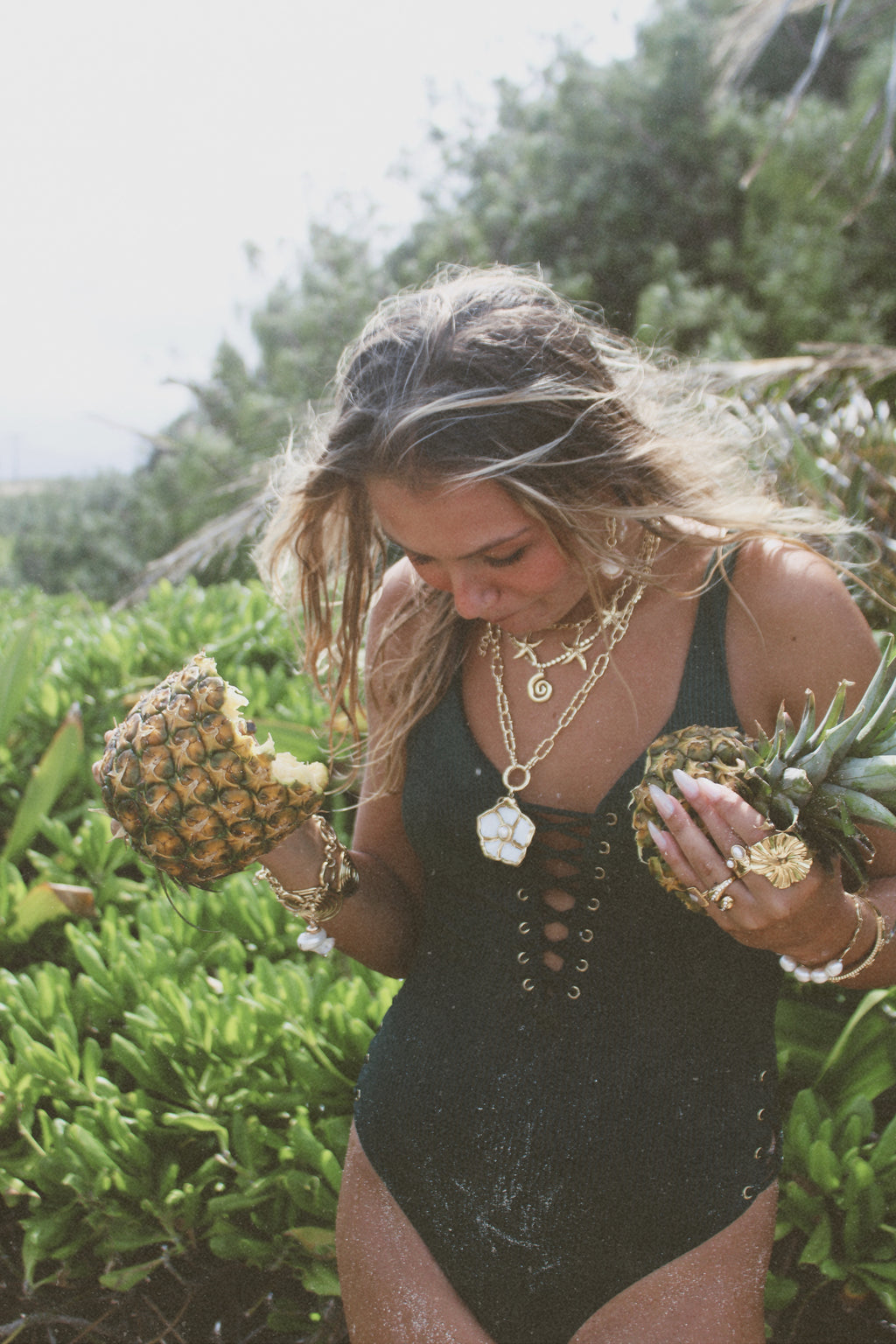 Hibiscus Shell Necklace