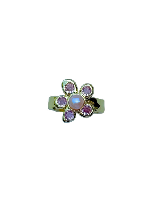 Pearl Petal Ring in Light Pink